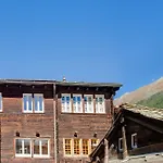 Haus Kirchplatz 4 By Premium Apartamento Zermatt