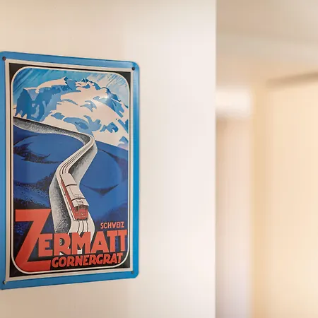 Haus Kirchplatz 4 By Premium 采尔马特