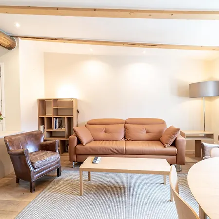 Haus Kirchplatz 4 By Premium زيرمات